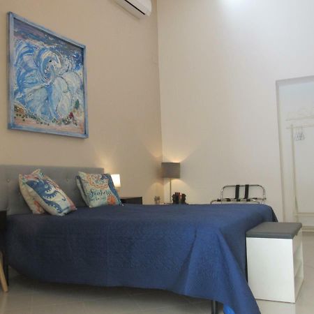 Polpo E Polpessa Casa Vacanze Липари Екстериор снимка