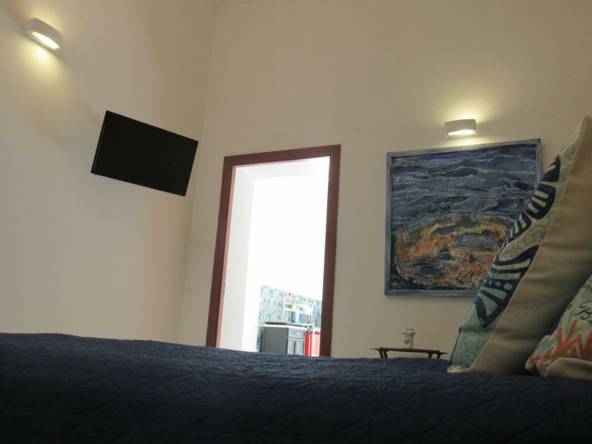 Polpo E Polpessa Casa Vacanze Липари Екстериор снимка